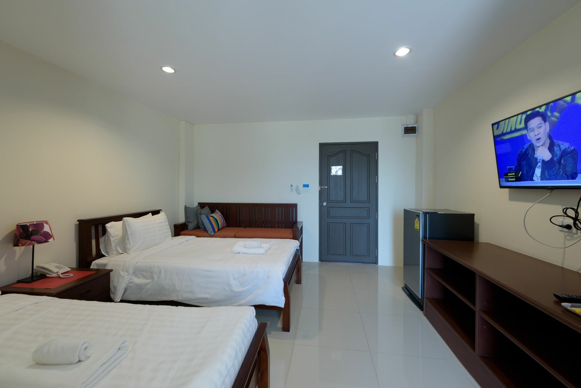 The Hideaway 3*